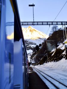 Zugfahrt in der Schweiz